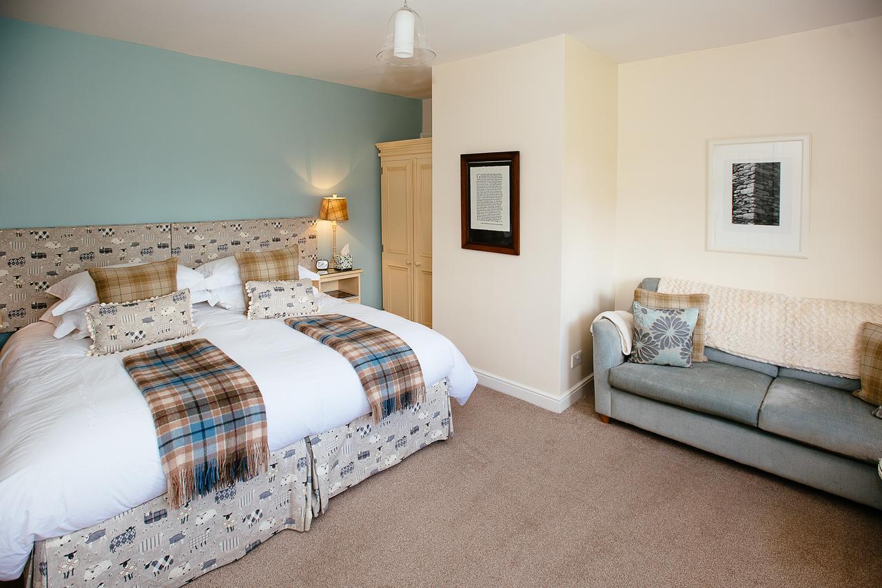 Pickersgill Manor Farm Bed and Breakfast Silsden Exterior foto